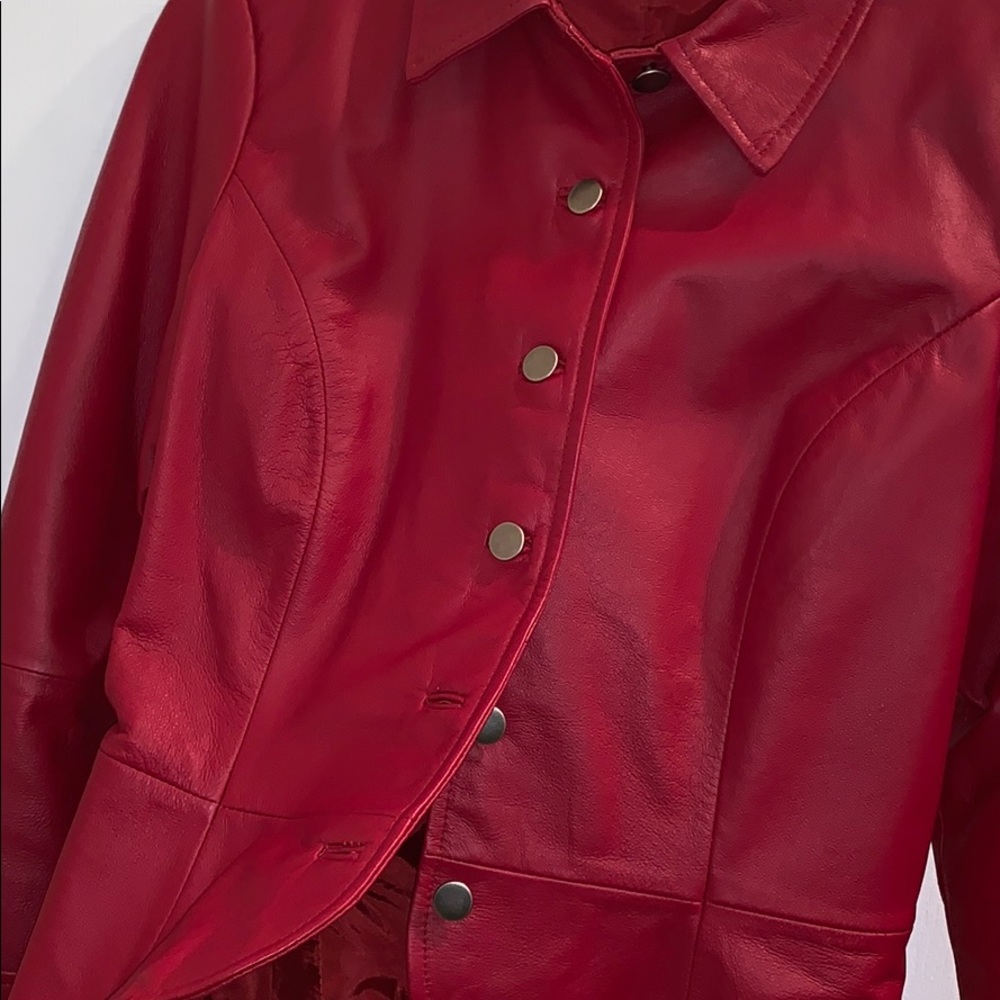 Red leather jacket - Picture 4 of 6